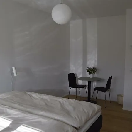 Fredensholm Annex Homestay *
