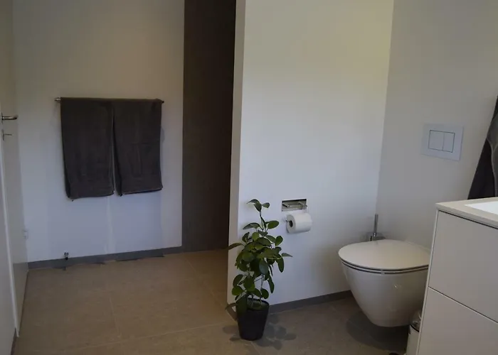 Homestay Fredensholm Annex *